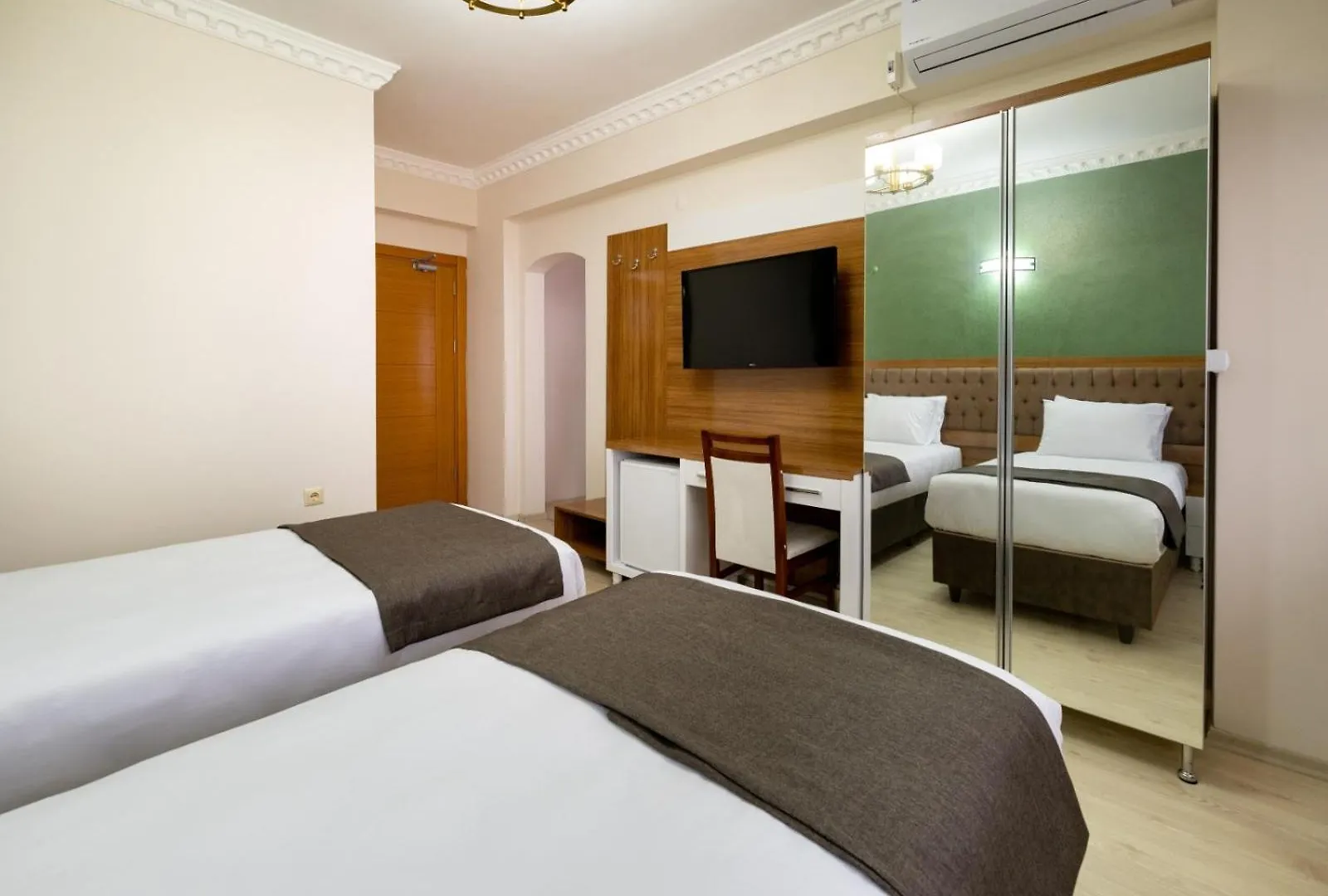 شقة Avulot Mountain Resort Hotel ترابزون